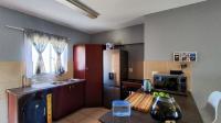 Kitchen - 18 square meters of property in Pomona