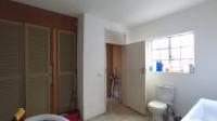 Staff Bathroom - 10 square meters of property in Buccleuch