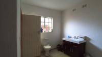 Staff Bathroom - 10 square meters of property in Buccleuch