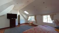 Main Bedroom - 90 square meters of property in Buccleuch