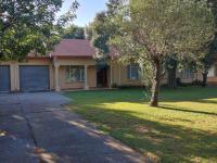 5 Bedroom 2 Bathroom House for Sale for sale in Geelhoutpark