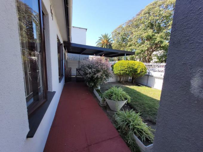 4 Bedroom House for Sale For Sale in Parow Central - MR630680