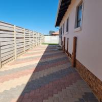  of property in Azaadville Gardens