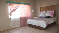 Main Bedroom - 20 square meters of property in Sunnyridge