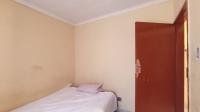 Bed Room 2 - 10 square meters of property in The Orchards