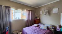 Bed Room 2 - 12 square meters of property in Farrar Park