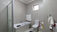 Main Bathroom - 9 square meters of property in Erand Gardens
