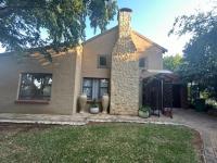 2 Bedroom 2 Bathroom Sec Title for Sale for sale in Waterkloof (Rustenburg)