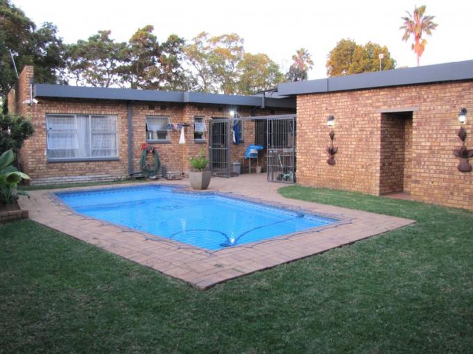 4 Bedroom House for Sale For Sale in Vanderbijlpark - MR631011