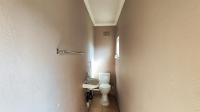 Staff Bathroom - 4 square meters of property in Farrar Park