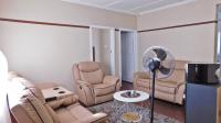 Lounges - 16 square meters of property in Woodlands - DBN