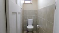 Bathroom 1 - 10 square meters of property in Woodlands - DBN