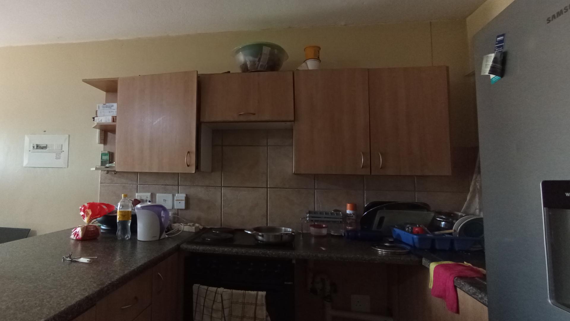 Kitchen - 10 square meters of property in Daspoort