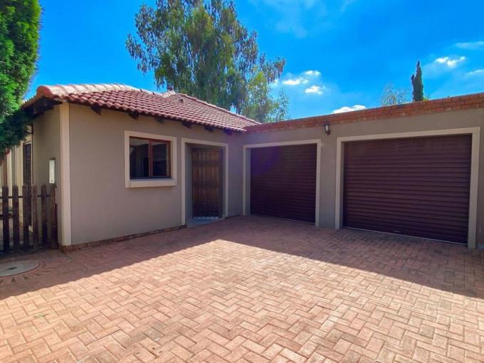 3 Bedroom Cluster for Sale For Sale in Alberton - MR631164