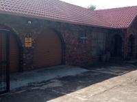 3 Bedroom 2 Bathroom House for Sale for sale in Bergsig - Heidelberg