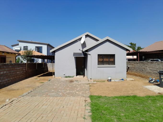 2 Bedroom House for Sale For Sale in Elandspoort - MR631356