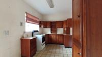 Kitchen - 16 square meters of property in Blairgowrie