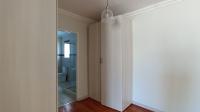 Main Bedroom - 37 square meters of property in Parktown North