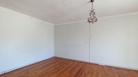 Main Bedroom - 37 square meters of property in Parktown North