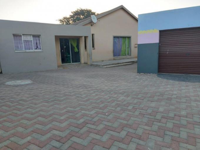 3 Bedroom House for Sale For Sale in Rustenburg - MR631745