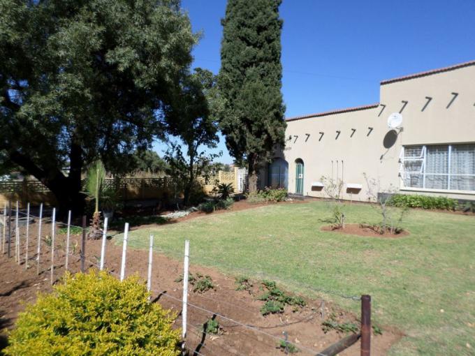 3 Bedroom House for Sale For Sale in Ventersdorp - MR631746