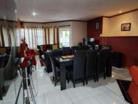 Dining Room of property in Baysvalley