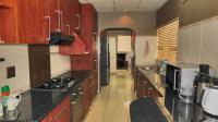 Kitchen - 19 square meters of property in Padfield Park