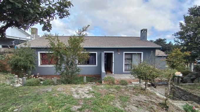 3 Bedroom House for Sale For Sale in Grabouw - Private Sale - MR632001