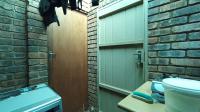 Staff Bathroom - 2 square meters of property in Sinoville