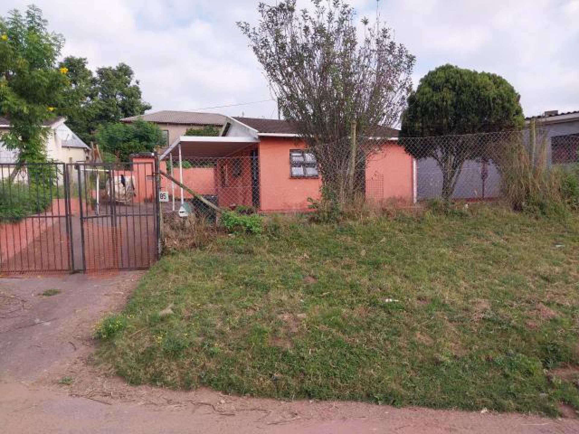 Front View of property in Mpumalanga - KZN