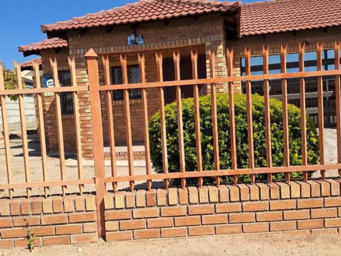 4 Bedroom House for Sale For Sale in Polokwane - MR632181