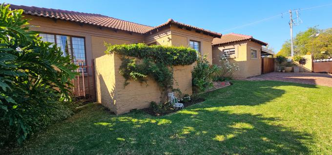 3 Bedroom House for Sale For Sale in Moregloed (PTA) - MR632293