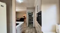 Kitchen - 30 square meters of property in Morehill