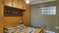 Bed Room 1 - 8 square meters of property in Montclair (Dbn)