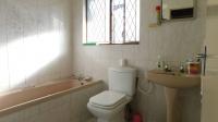 Bathroom 2 - 4 square meters of property in Montclair (Dbn)