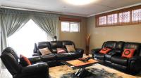 Lounges - 24 square meters of property in Montclair (Dbn)