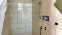 Main Bathroom - 3 square meters of property in Umbilo 