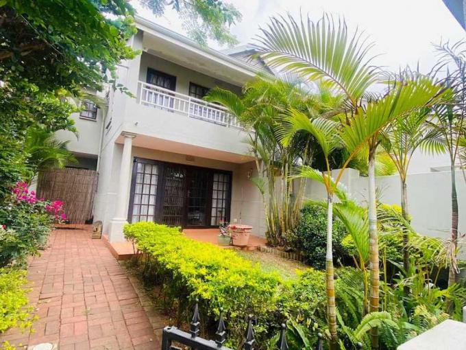 2 Bedroom Duplex for Sale For Sale in Umhlanga  - MR632381
