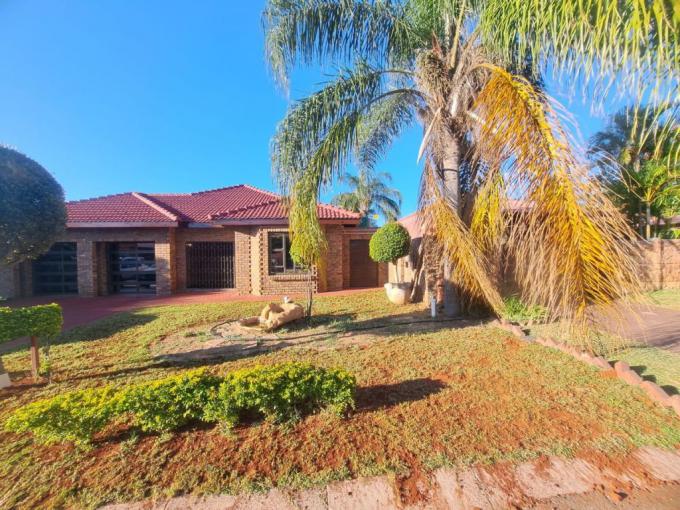 3 Bedroom House for Sale For Sale in Rustenburg - MR632404