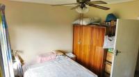 Bed Room 2 - 13 square meters of property in Dawncrest