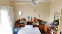 Bed Room 3 - 17 square meters of property in Dawncrest