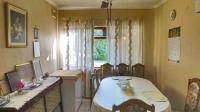 Dining Room - 13 square meters of property in Dawncrest