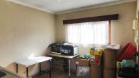 Kitchen - 28 square meters of property in Dawncrest
