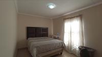 Bed Room 1 - 15 square meters of property in Thatchfield Hills Estate