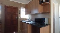 Kitchen - 8 square meters of property in Thatchfield Hills Estate