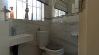 Guest Toilet - 2 square meters of property in Paulshof