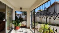 Patio of property in Arcon Park