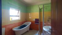 Bathroom 3+ - 13 square meters of property in Sagewood