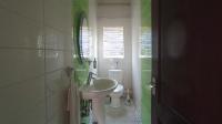 Bathroom 3+ - 13 square meters of property in Sagewood