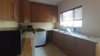 Kitchen - 32 square meters of property in Sagewood